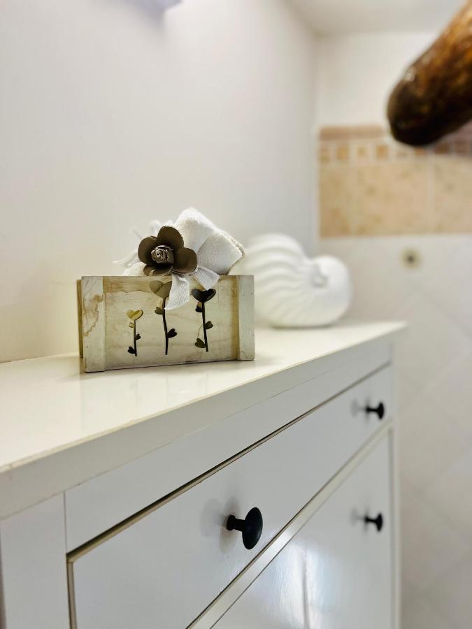 Gesu Nuovo Apartment Naples Luaran gambar