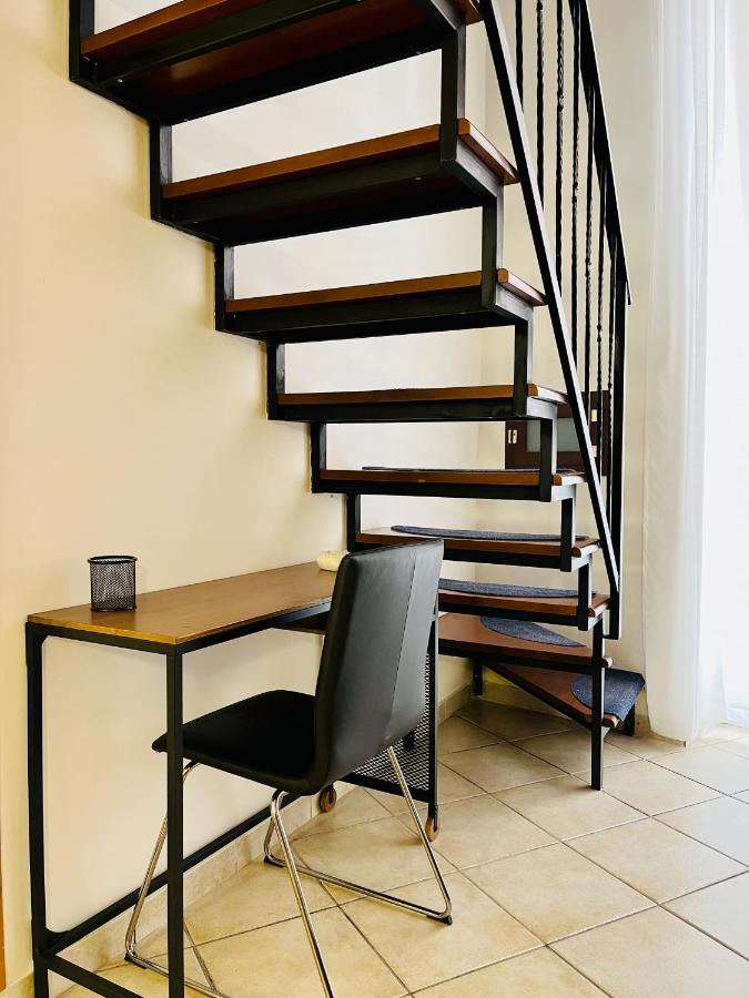Gesu Nuovo Apartment Naples Luaran gambar
